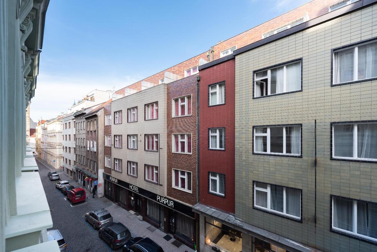 Budget Reznicka Apartment Prague Extérieur photo